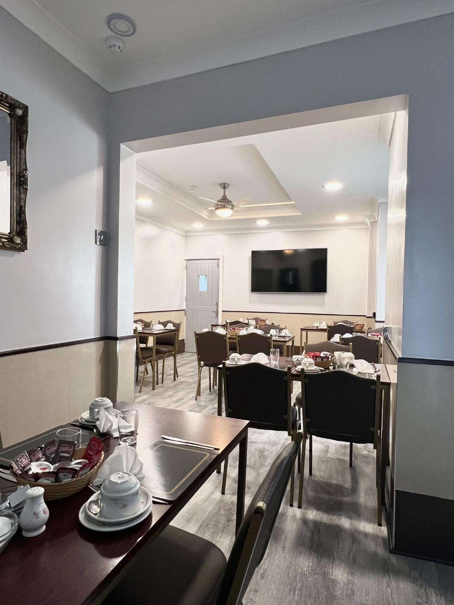 בלקפול Tudor Rose Hotel מראה חיצוני תמונה